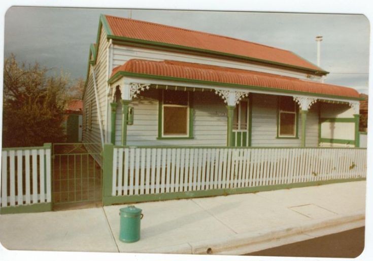 'Avoch' in Yarraville Australia